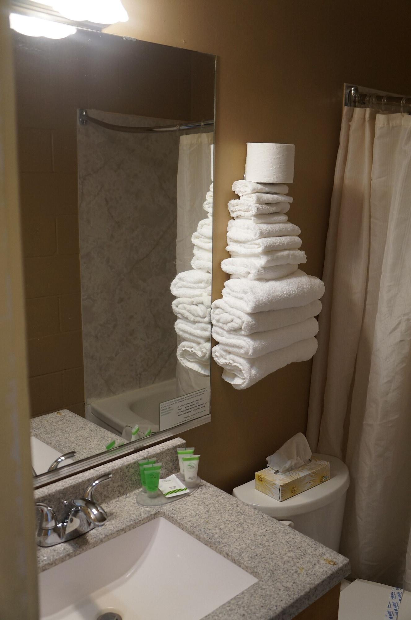 Westward Inn & Suites Langley Eksteriør billede