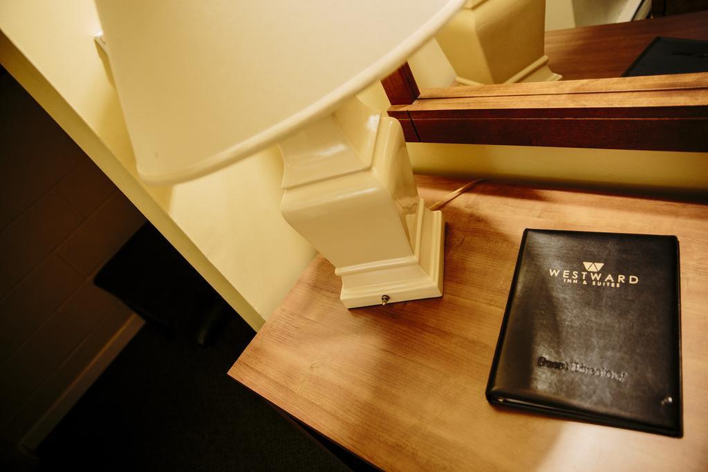 Westward Inn & Suites Langley Eksteriør billede