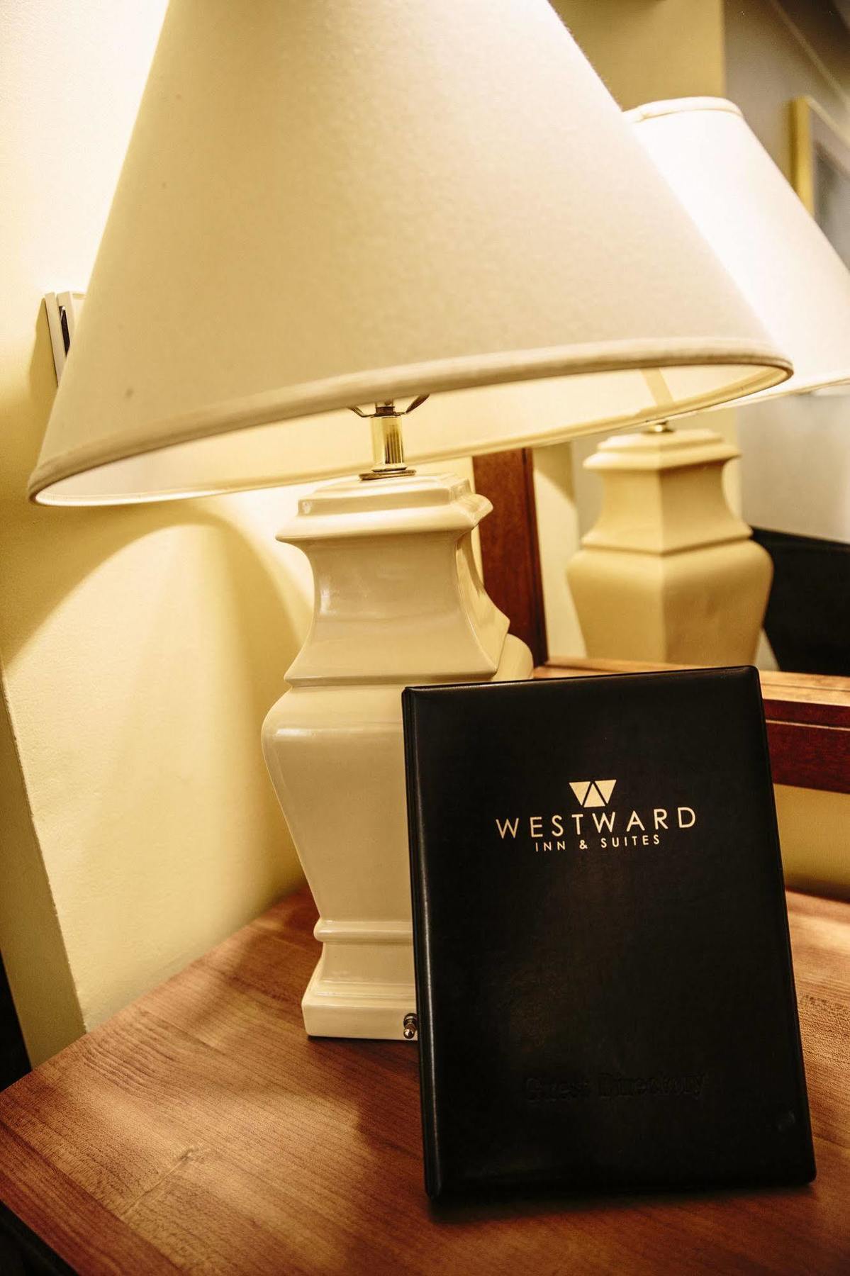 Westward Inn & Suites Langley Eksteriør billede